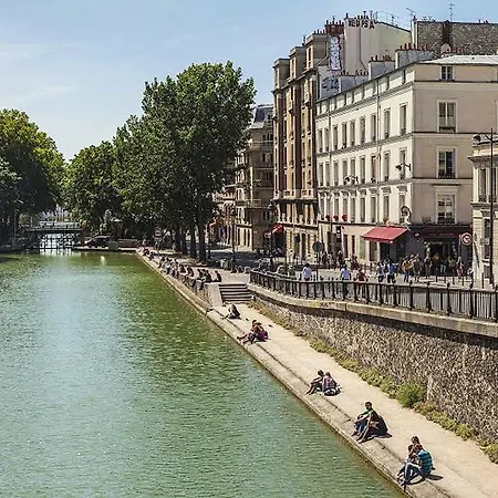 Apartment Canal Saint Martin, Rue Des Vinaigriers Paris